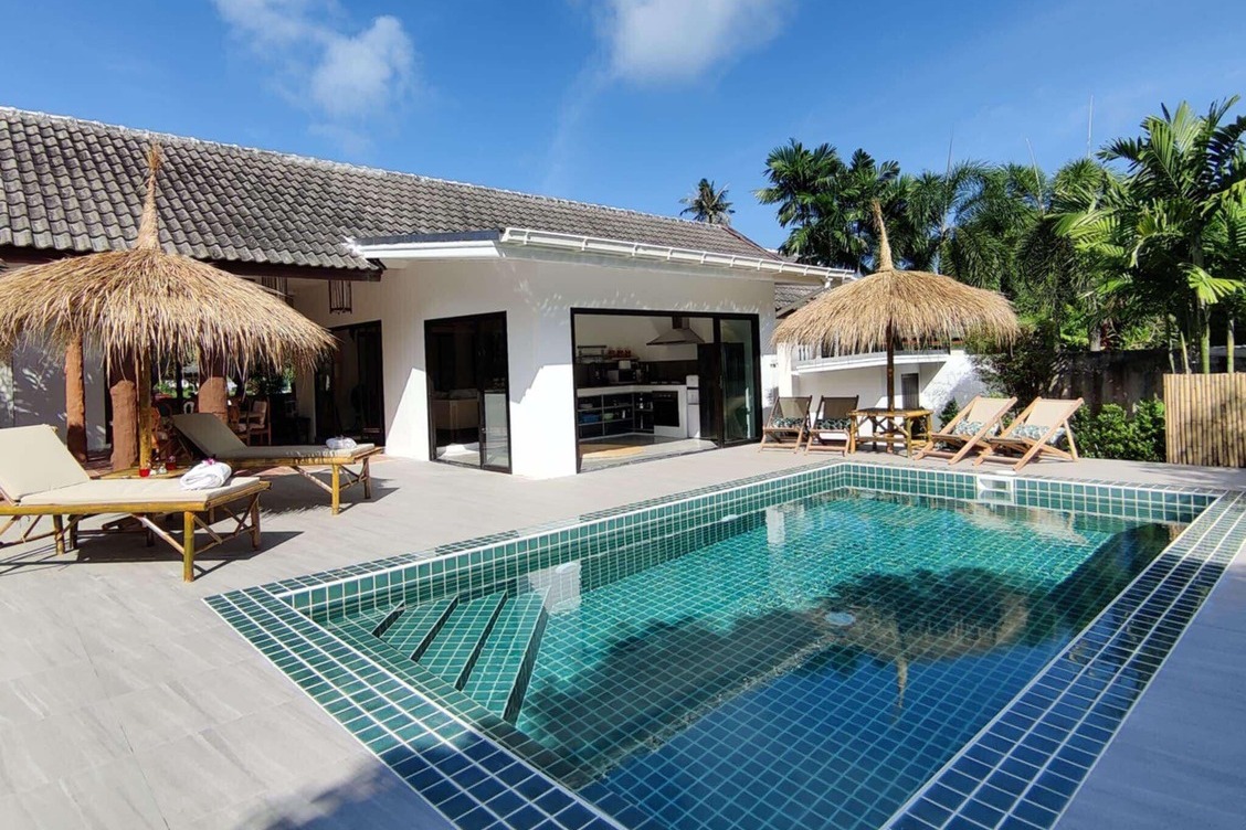SL-b9-pool-a-1